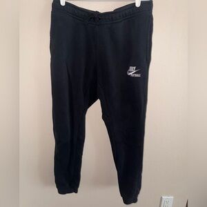 Nike Football Men’s‎ Black Joggers w/ Elastic Waist & Pockets size Medium